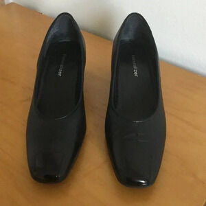 Naturalizer Paige Black Square Toe Real Leather Low Chunky Heel Shoe Size 7 N US